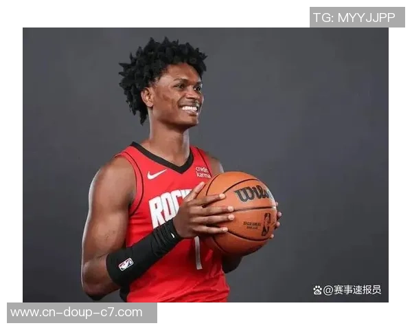 火箭110-102独行侠 球员点评：3人优异，5人及格，2人崩盘